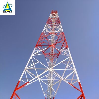 52M Q355 鋼鉄 3 脚の一時的なネットワーク展開のために再利用可能な角度の鉄塔