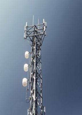 プロの図面 三角型アンテナ塔 ラドーム材料 通信 網格式 鉄塔