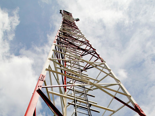 高解像度 三角式無線通信 3本足のチューブル式鉄塔 40M/S