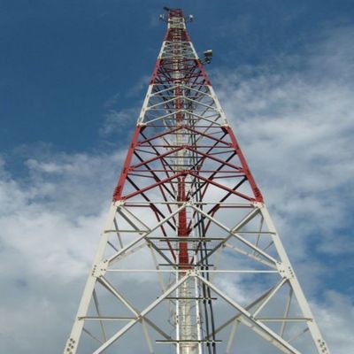 自立電信塔 3脚 三角角鋼格子塔