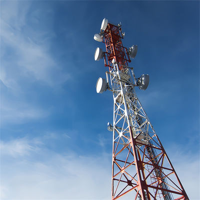 A36 Astm 60 M メートル 4 脚の鉄製マイクロ波通信塔 50 フィート 自立塔