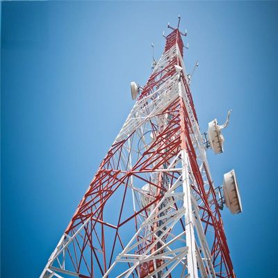 メーカー 4脚の鋼筋ピロン 5km Wifi 送信機と受信機 角格子 微波無線サポート ラジオタワー