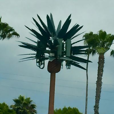 ガルバナイズド・バイオニック・テレコモンタール・タワー / 人工樹細胞タワー