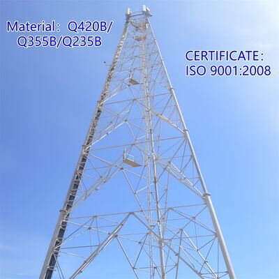 過酷な負荷と環境要件に対応するように設計された、堅牢で耐久性のある3本脚の鋼管タワー