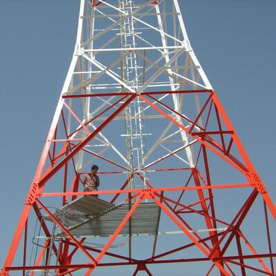 注文の高さ4本足の商業施設5Gのための角格子の鉄塔