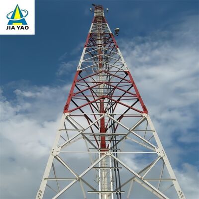 32M 避雷工業団地 5G 基地局のための 3 脚の角度の鉄塔